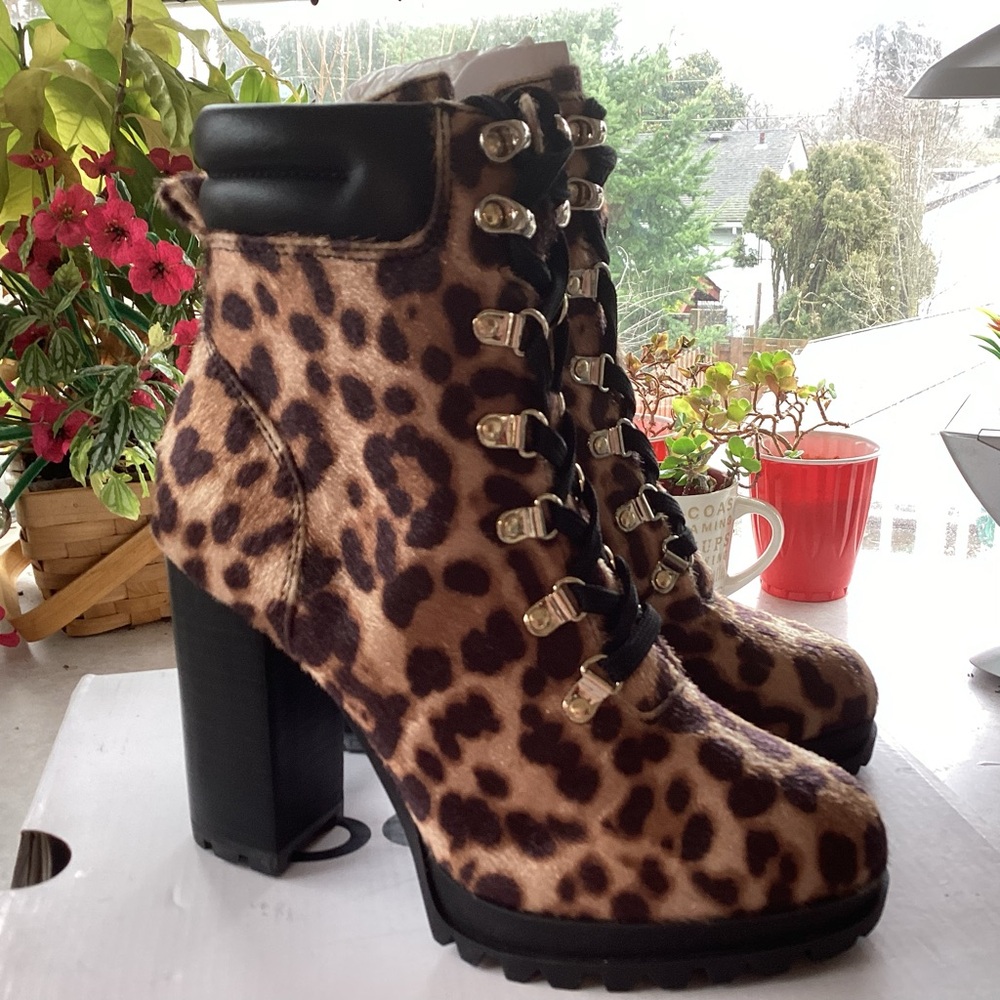 ALDO BODELVA TALL ANKLE BOOTS LEOPARD NEW discounted damage US SZ 7
